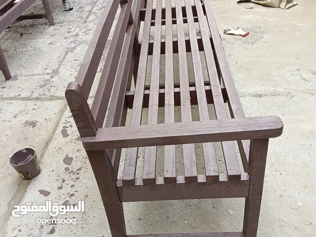 للبيع كرسي خشب للحديقه