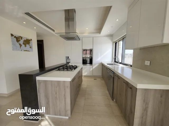 260 m2 3 Bedrooms Apartments for Rent in Amman Abdoun