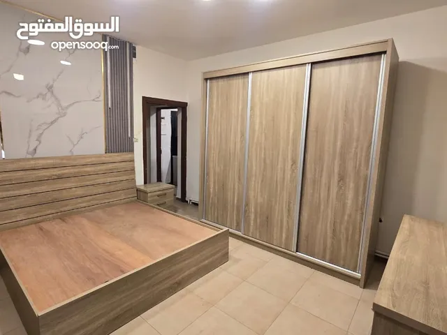 عفش بيت كااامل بحال الوكالة يصلح لعرسان