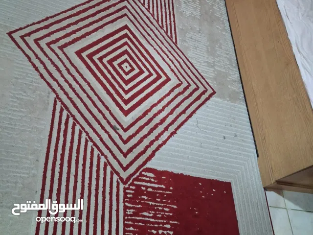 للبيع سجاد نظيف