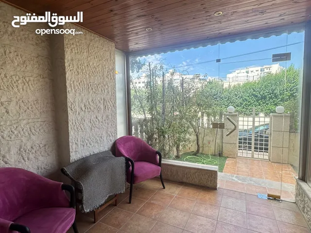 200 m2 3 Bedrooms Apartments for Rent in Amman Wadi Saqra