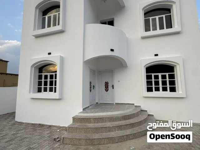 للبيع توين فيلا في العوينه و النعيمه ولزغ