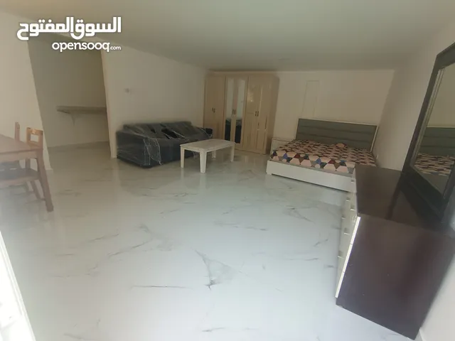 استوديو للايجار