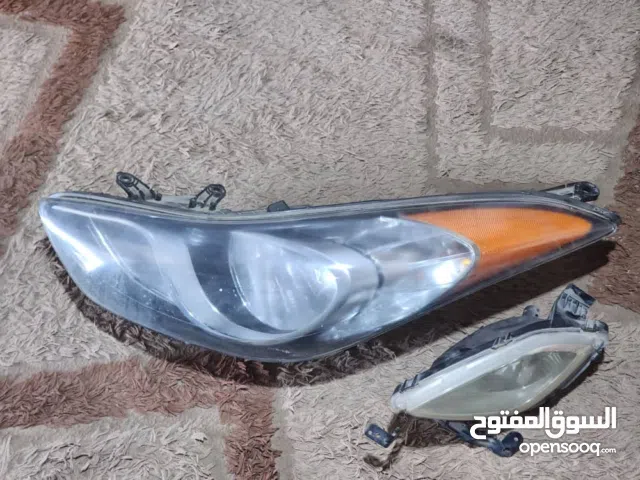 فنارات وفلاطوري هونداي. لانترا 2012