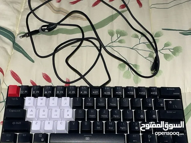 كيبورد المواصفات تحت