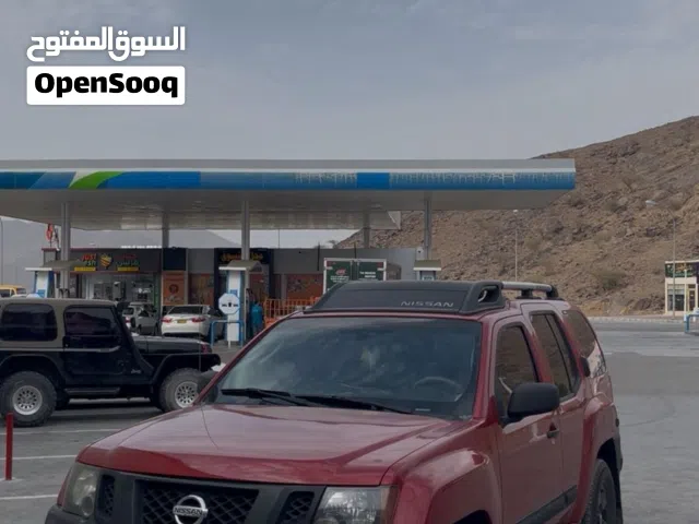 2011 نيسان X-تيرا Standard
