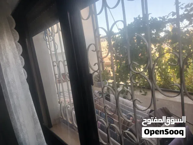 شباك المنيوم اسود