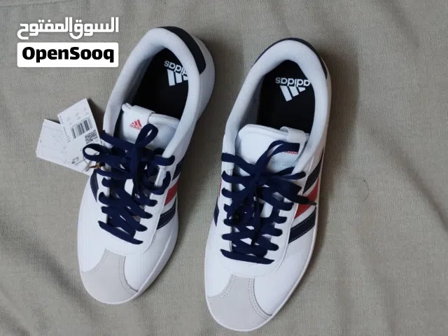 بوط اديداس اصلي فيتنامي وارد المانيا بورقته