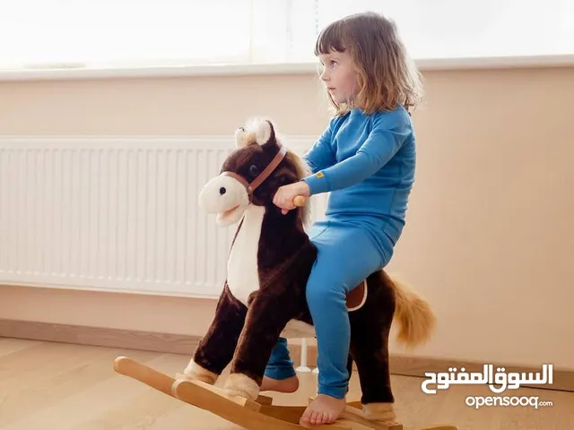 CHEVAL A BASC حصان خشبي هزاز
.
