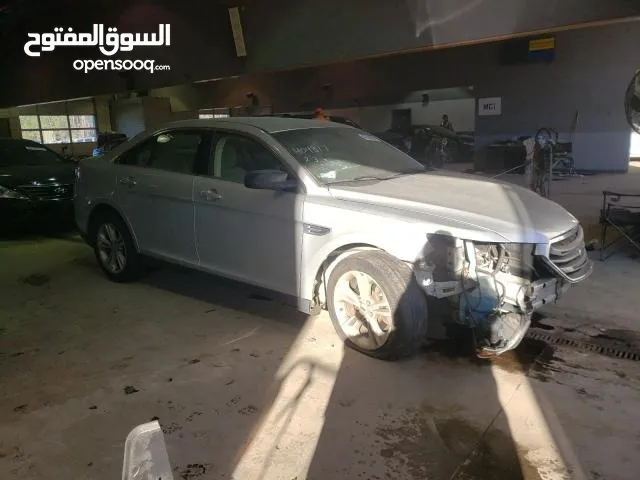 Ford Taurus SE in Al Batinah