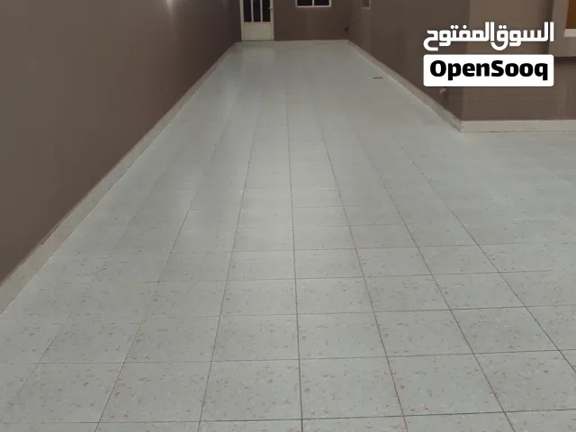 للإيجار بالمنقف دور ارضي راقى