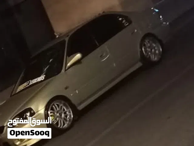 تركب مره هوندا سيفيك اللي بالصوره حاليا الجنط فاضي بدون كوشوك للبيع الواقع احلى من الصور السعر 140