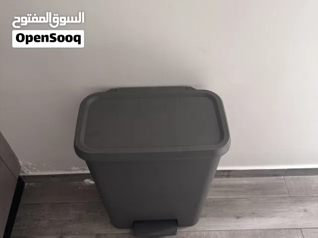 Trash can kitchen