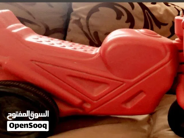 العاب اطفال بحالة جيدة جدا