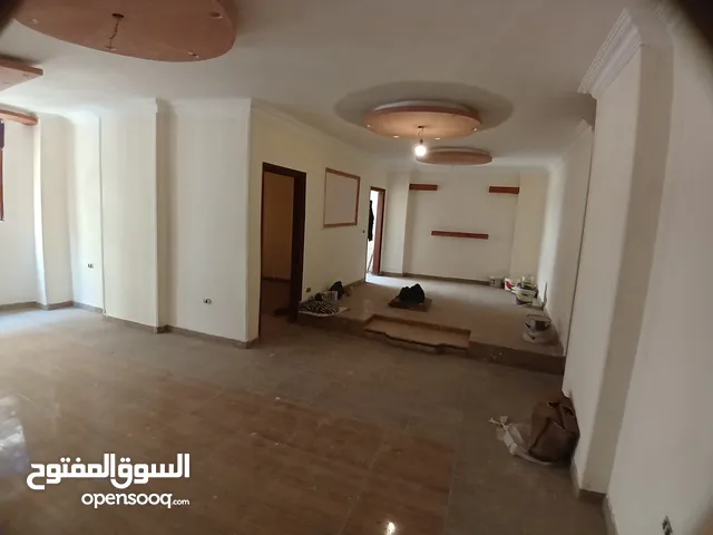 145 m2 3 Bedrooms Apartments for Sale in Giza Faisal