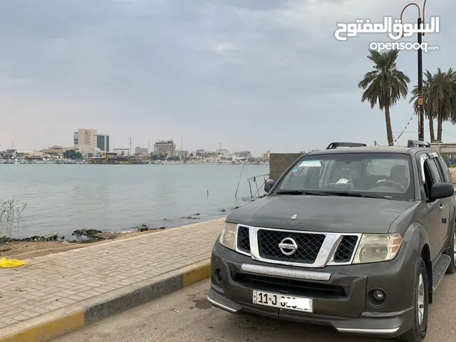 Used Nissan Pathfinder in Basra