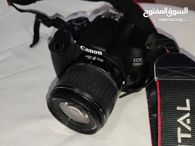 camera canon 1300d