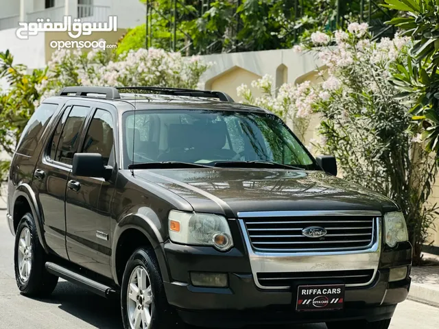 Ford Explorer XLT 4WD Year-2008.7 Seater model 4 Wheel drive SUV Jeep in excellent condition