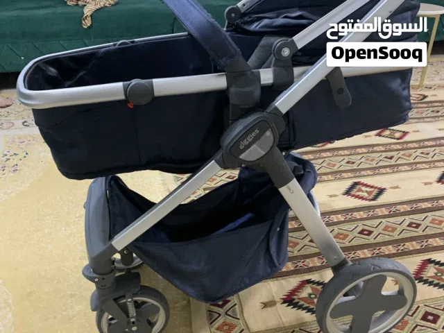 عربانه أطفال مستعمل خفيف جدا وبحالة ممتازه جدا من ماركت giggles