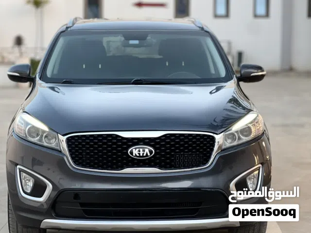 Used Kia Sorento in Tripoli