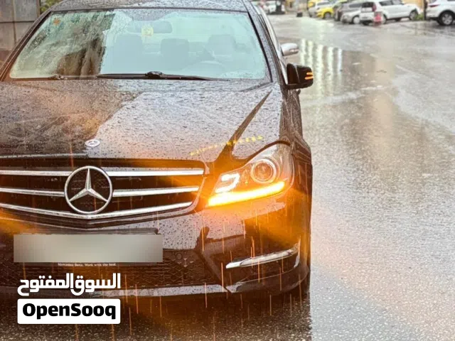 2013 مرسيدس بنز الفئة-C C 200