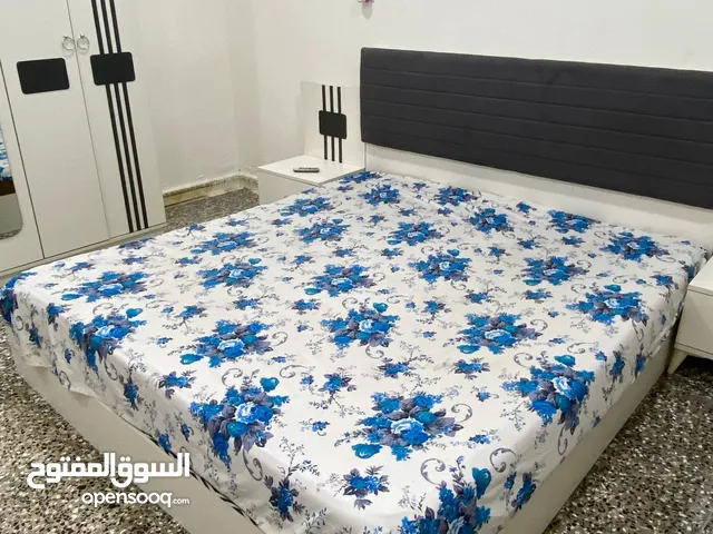 غرفة نوم يشبه الجديد