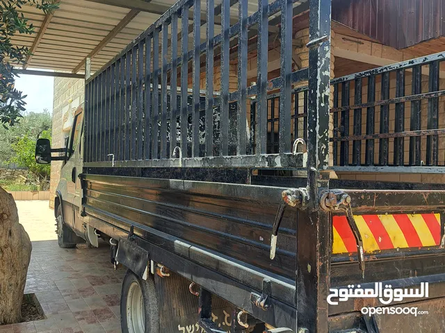 افيكو ديلي 70c170 موديل 2017 ترخيص 2016 السيارة بالصلاة على النبي بحالة ممتازة