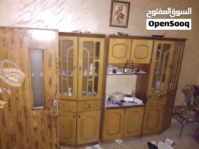 مستعمل بحالة الوكاله ولا نقره في