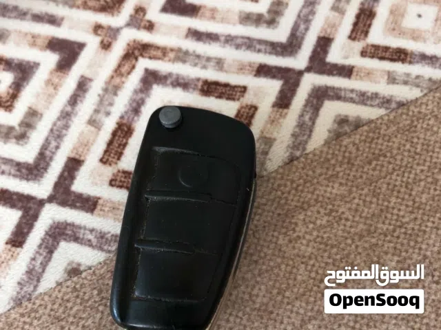 مفتاح اودي 2007 للبيع