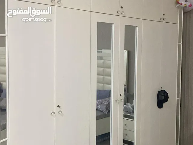 للبيع غرفة نوم