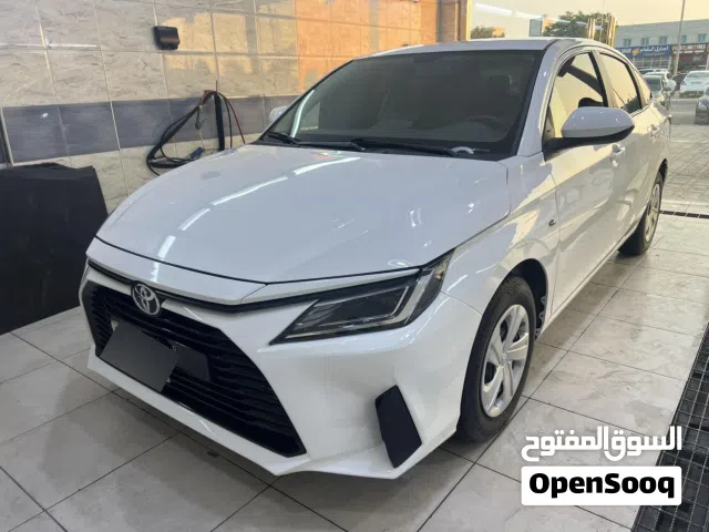 تويوتا يارس 2024 خليجي - قطعت 35000km - بحالة ممتازة