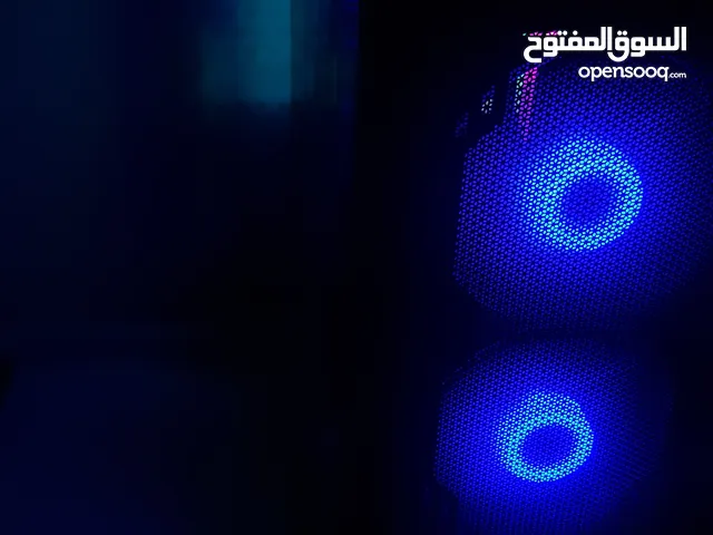 كمبيوتر بسعر مقبول