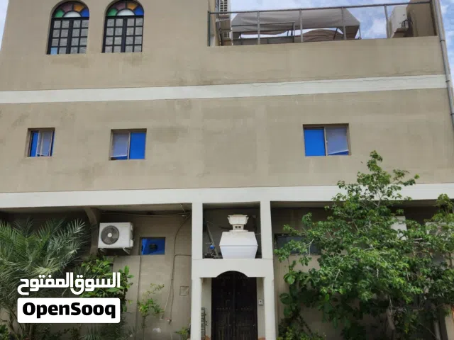 بيع او بدل فيلا في منطقة عالي
