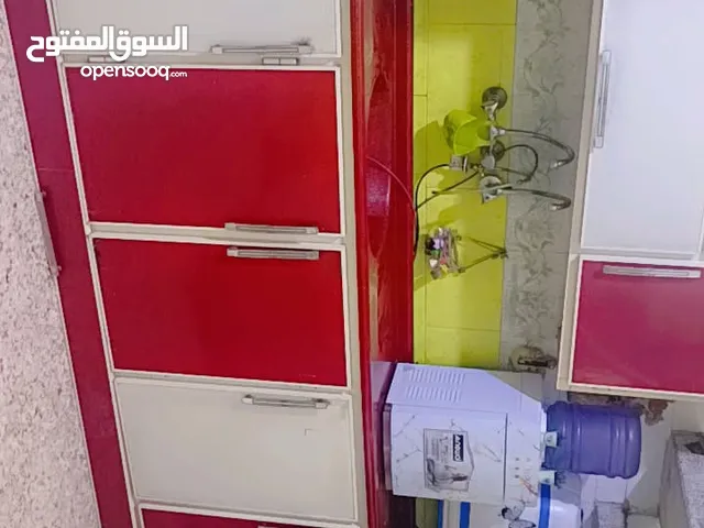 غراض مستعمله قليل للبيع