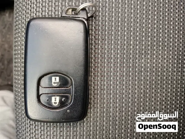 مفتاح بريوس للبيع