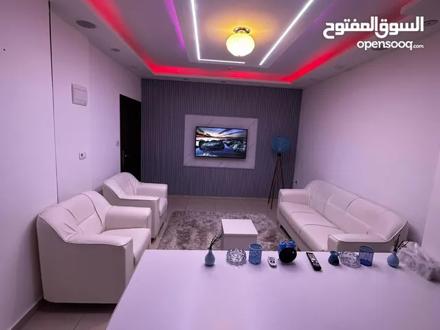 اثاث مكتبي للبيع بحالة الوكاله