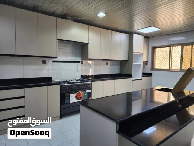 فني وصيانة مطابخ المنيوم فك وتركيب ونقل جميع انواع المطابخ وتبديل مفصلات وماسكات وتبديل رخام وسليكو