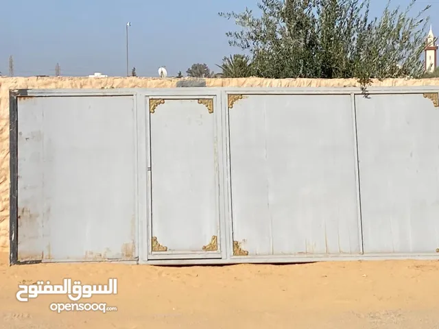 باب سحاب ..نضيف