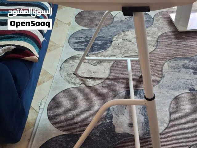 مكتب من ايكيا متعدد الارتفاع هيدروليك