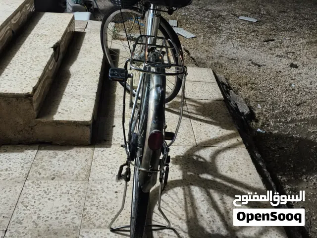 بسكليت جنط 27عيارات للبيع 45 وقابل للتفاوض بشيئ بسيط رقم التواصل لا يوجد فيها ايا مشاكل