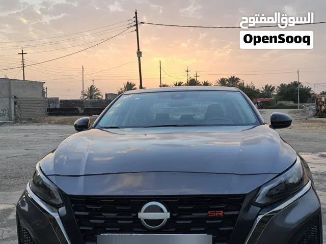 2023 Nissan Altima SR