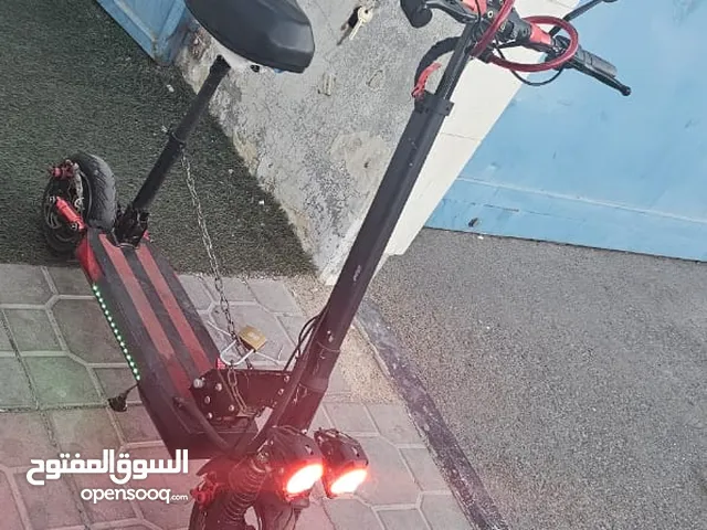 سكوتر الوحش