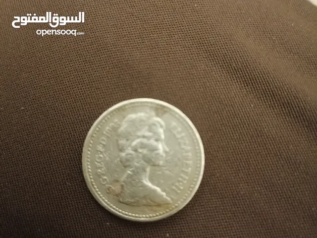 للبيع عملة نادرة بريطانية للملكة اليزابيث الثانيه 1983
