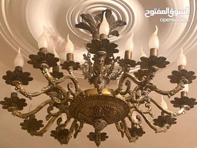 ثريات نحاسيه