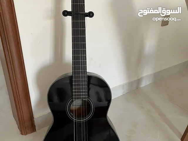 Yamaha c40 guitar with stand