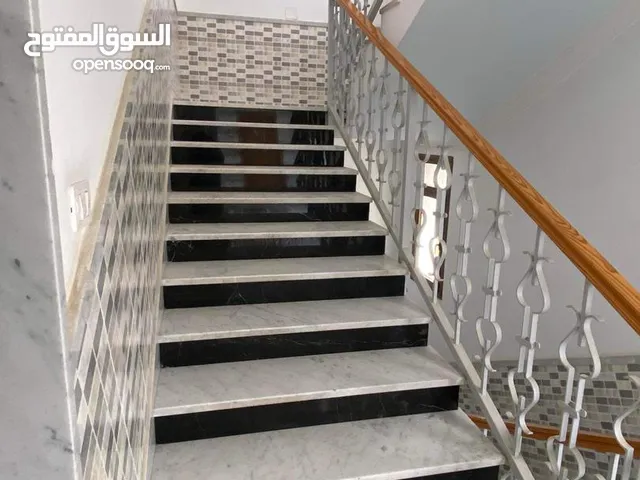 600 m2 More than 6 bedrooms Villa for Rent in Tripoli Al-Nofliyen