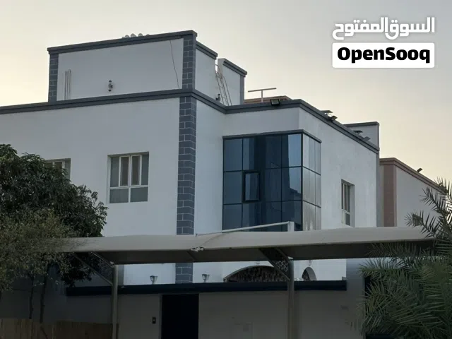 توين فله مفروشه للبيع المعبيلة الجنوبية مربع 9