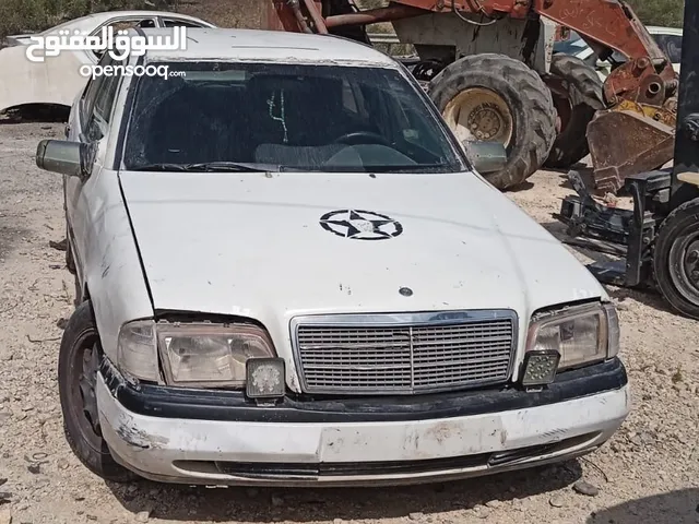 مرسيدس بنز c220 ديزل محرك 2200 بدون تيربو