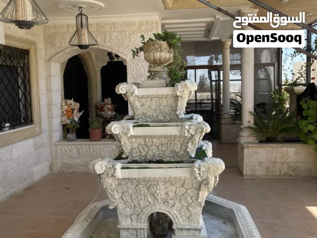 نافوره مياه جميله جدا ومن ارقى الأنواع