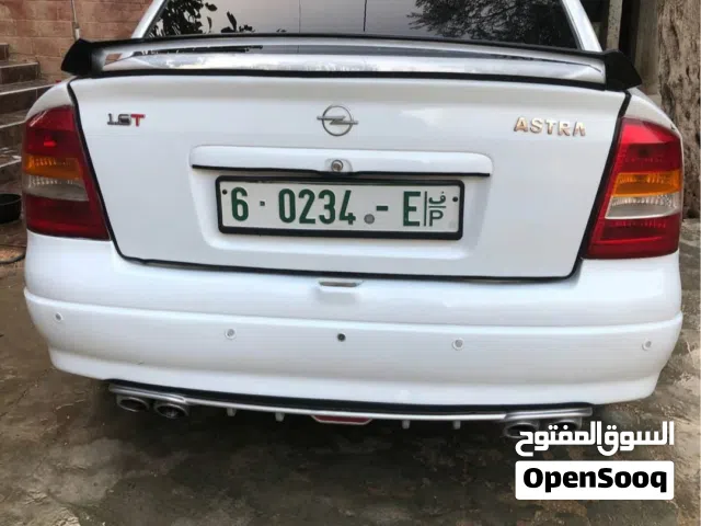 Used Opel Astra in Jenin